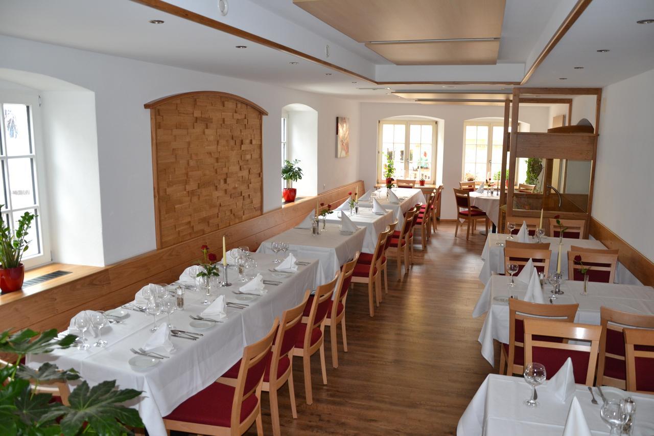 Hotel Restaurant Baeren อิสนี อิม อัลล์กอย ภายนอก รูปภาพ